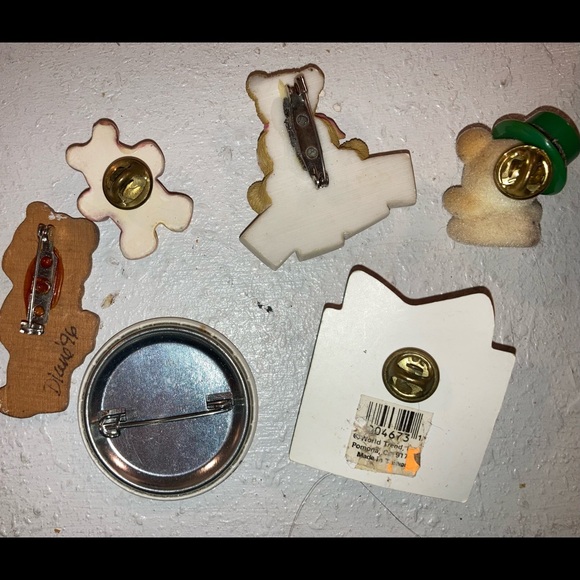 Vintage bear brooches / pins the most adorable things - Picture 2 of 2